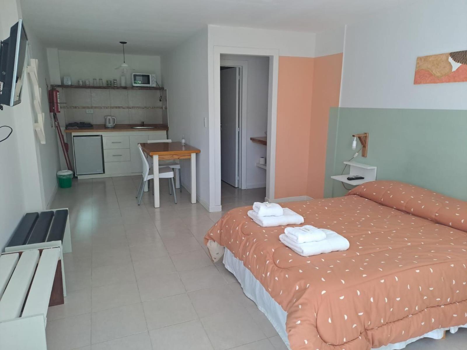 Go Patagonia! Apartment Ел Калафате Екстериор снимка